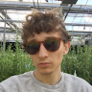 Meet your Posher, Daniel